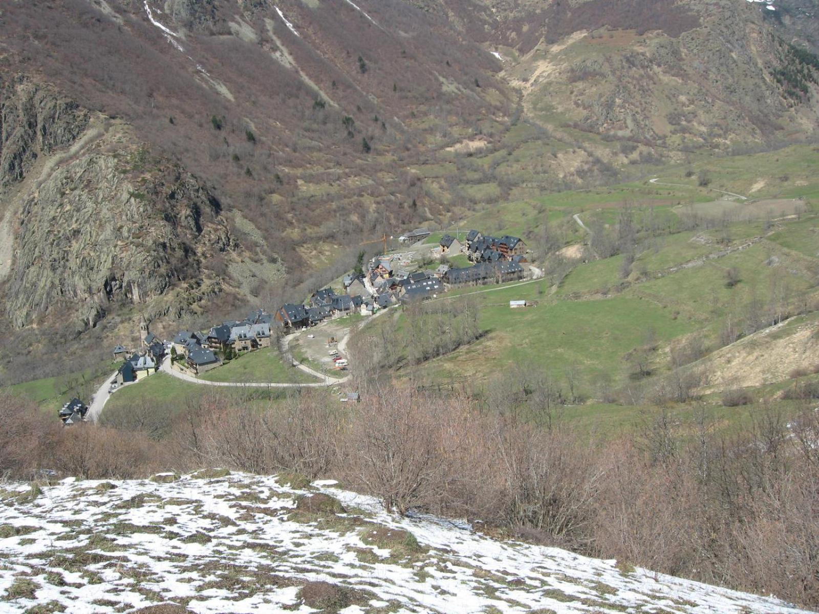 Casa De Piedra Con Encanto En El Bonito Pueblo De Bagergue Zewnętrze zdjęcie