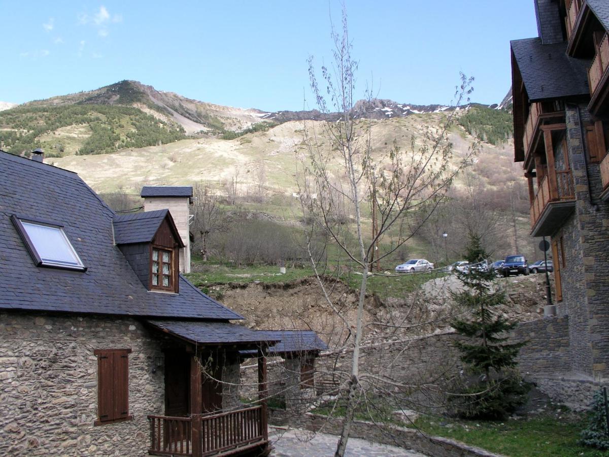 Casa De Piedra Con Encanto En El Bonito Pueblo De Bagergue Zewnętrze zdjęcie