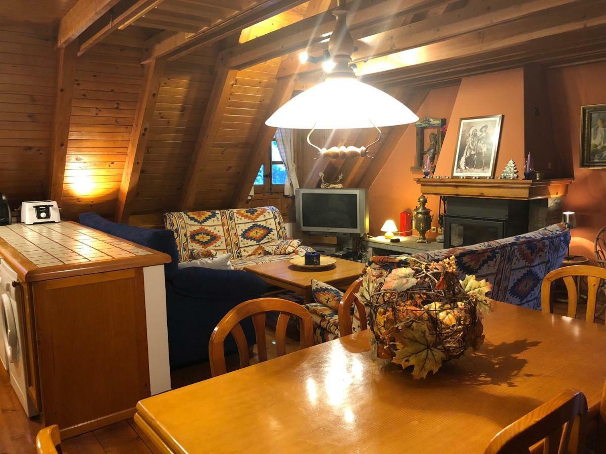 Casa De Piedra Con Encanto En El Bonito Pueblo De Bagergue Zewnętrze zdjęcie